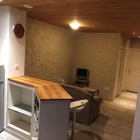 Aux Aspres De 65m² Semesterbostad Fontcouverte (Aude)